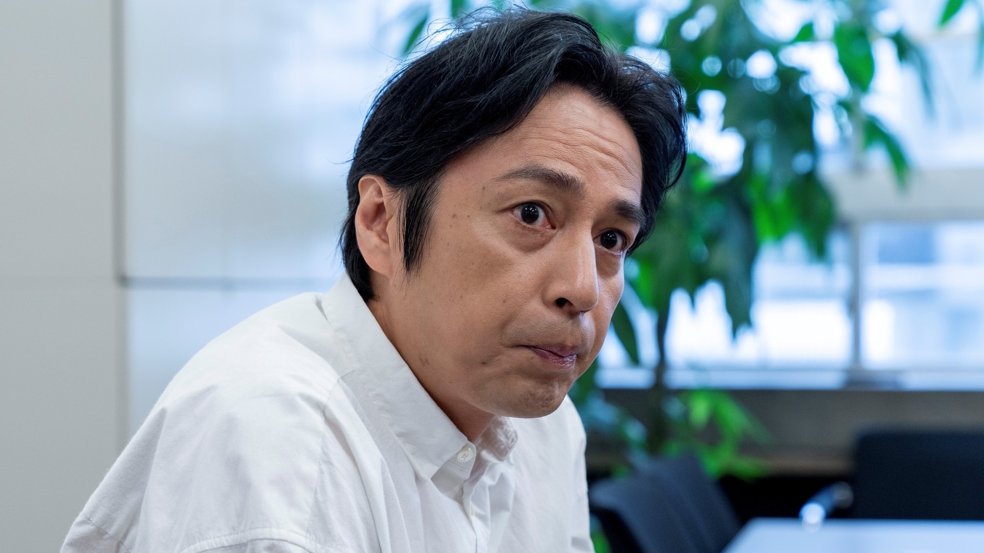 徳井 義実 年収